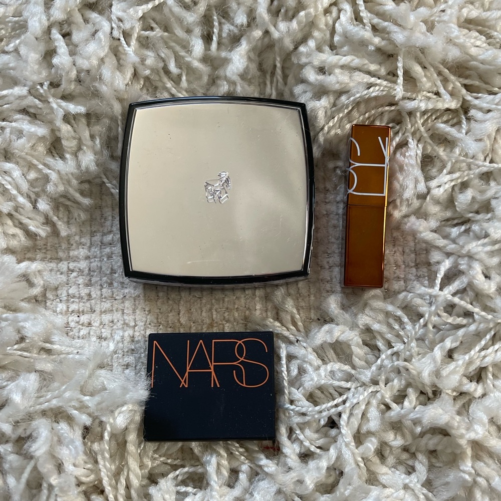 Bronzer & gloss